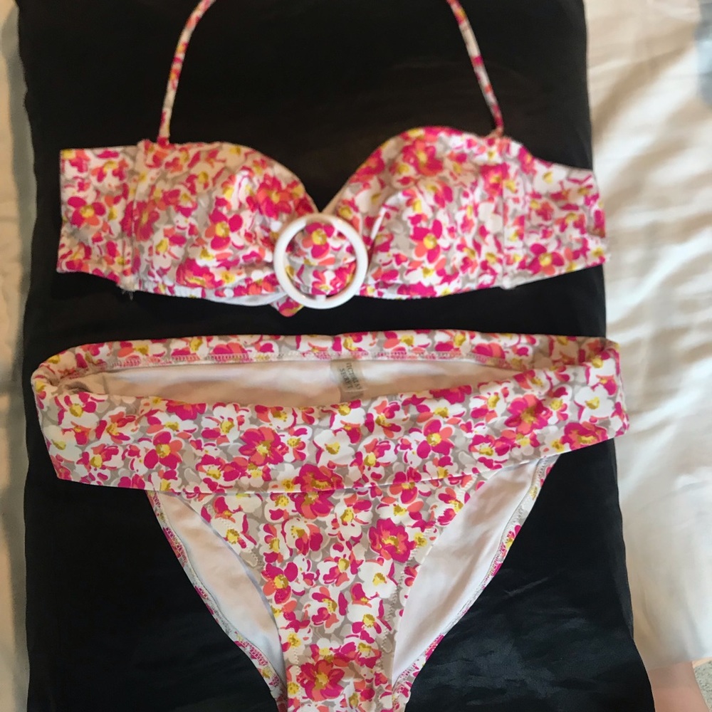 Victoria’s Secret bikini SZ S new no tags